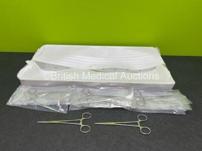 25 x Needle Holding Forceps in Edinburgh Tray (Like New) *Stock Photo*