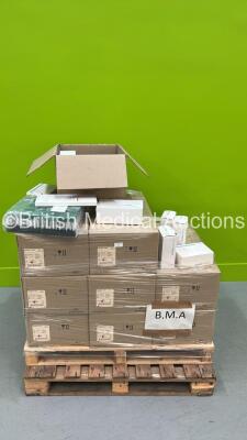 Pallet of Mixed Consumables Including Greiner Bio Vacuette Tubes, Avanos MIC Bolus Gastrostomy Feeding Tubes and BD SmartSite Bag Access Devices (Majority Out of Date) *RAK* - 2