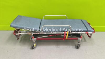 Ferno Falcon Hydraulic Ambulance Stretcher with Mattress (Hydraulics Tested Working) *S/N 003033* - 2