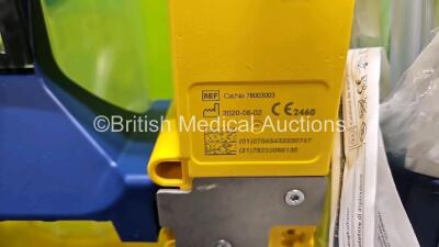 3 x Laerdal LSU Suction Units (All Power Up) with 3 x Suction Cups *SN 78031686566 / 88232066130 / 78061577059* - 7