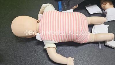 Laerdal Baby Anne Training Manikin with Accessories in Carry Bag - 6