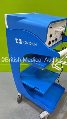 Covidien ForceTriad Electrosurgical / Diathermy Unit Version 4.00 on Stand (Powers Up) *GH* - 4