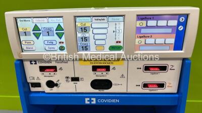 Covidien ForceTriad Electrosurgical / Diathermy Unit Version 4.00 on Stand (Powers Up) *GH* - 2