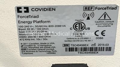 Covidien ForceTriad Electrosurgical / Diathermy Unit Version 4.00 on Stand (Powers Up) *GH* - 6