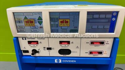 Covidien ForceTriad Electrosurgical / Diathermy Unit Version 4.00 on Stand (Powers Up) *GH* - 2