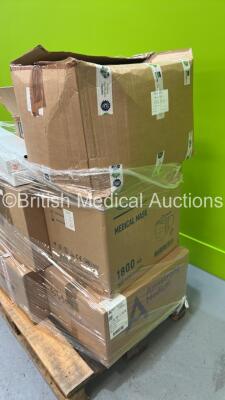 Pallet of Various Consumables Including Face Masks, Meril Tissue Seperating Dual Layer Mesh and 2 x da vinci SureForm 45 *All Out of Date* (RAK) - 2