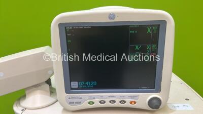 Datex-Ohmeda Aisys Anaesthesia Machine Software Version na with GE Dash 4000 Monitor, Hoses, Absorber and Bellows (Powers Up - Faulty Display - See Photo) - 3