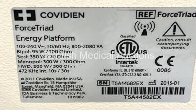 Covidien ForceTriad Electrosurgical / Diathermy Unit Version 4.00 on Stand (Powers Up) *GH* - 5