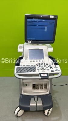 GE Logiq E9 Flat Screen Ultrasound Scanner Model 5205000-4 *S/N 103102US0* **Mfd 2010-11** Software Version R2.0.5 (Powers Up) ***IR997***