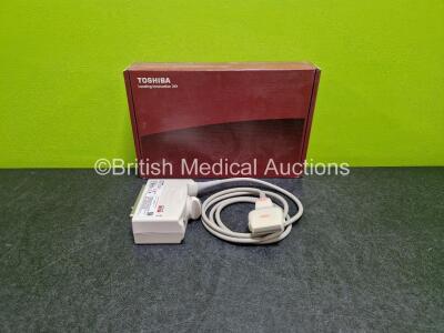 Toshiba PLT-704AT Ultrasound Transducer / Probe *Mfd - 06/2009* in Case *Untested*