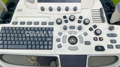 GE Logiq E9 Flat Screen Ultrasound Scanner Model 5205000-7 *S/N 121302US4* **Mfd 2013** Software Version R4 Software Revision 2.1 with 2 x Transducer / Probes (9L-D Ref 5194432 *Mfd 2013* and L8-18i-D Ref 5336965 Mfd March 2014) (Powers Up) ***CI009*** - 2