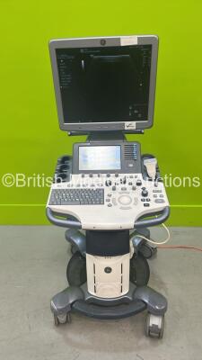 GE Logiq S8 Flat Screen Ultrasound Scanner Ref 5418099 *S/N 170272SU9* **Mfd 2011-12** Software Version R2 Software Revision 3.0 with 1 x Transducer / Probe (9L-D Ref 5194432 *Mfd 2013*) (Powers Up) ***CI023***