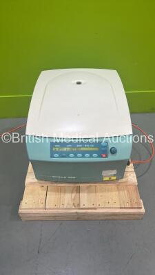 Hettich Rotina 380 Centrifuge Ref 1701 (Powers Up) *S/N 0001960-04* **Mfd 2013**