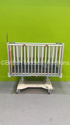 Linet Electric Infant Cot with Mattress and Controller (Powers Up) *S/N 20200158047*