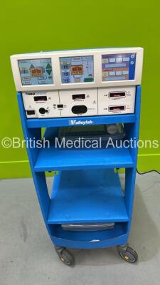 Covidien ForceTriad Electrosurgical / Diathermy Unit Version 4.00 on Cart (Powers Up) *T9F12391E*