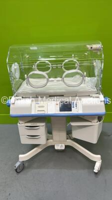 Drager Isolette C2000 Infant Incubator Version 2.09 with Mattress (Powers Up) *WP14327*