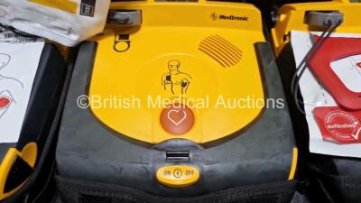 4 x Physio Control Lifepak CR Plus Defibrillators (All Power Up) in Case with 4 x Li/SO2CI2 Batteries - 6