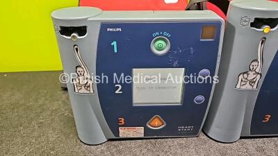 2 x Philips FR2+ Defibrillators (Both Power Up) in Case with 2 x LiMno2 Batteries*Instal Before 2027 / 2023* - 2