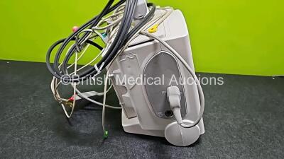 Philips Mrx Heartstart Defibrillator (Powers Up) with 1 x Li-ion Battery, 1 x M3535A Module and 1 x 3 Lead ECG Lead - 4