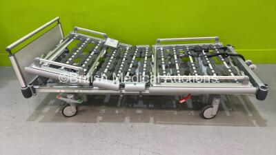 Volker Model S 962-2 Hospital Bed (No Power) *2012-19-269*