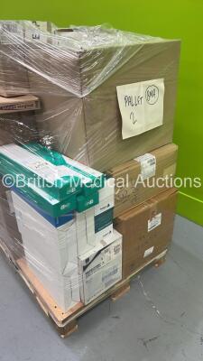 Pallet of Mixed Consumables Including Purple Surgical Blunt Dissectors, Kimal Angio Packs and Hem-O-Lok Ligation Clips (Out of Date) ***RAK*** - 4