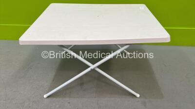 Foldable Table