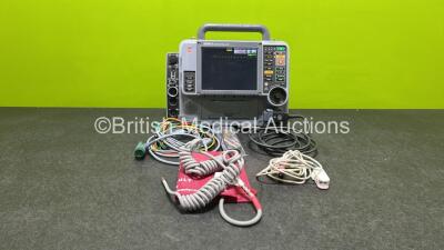 Medtronic Physio-Control Lifepak 15 12-Lead Monitor / Defibrillator *Mfd - 2016* Ref - 99577-001419, P/N - V15-2-000047, Software Version - 3313494-010 Including Pacer, Auxiliary Power,CO2, SpO2, NIBP, ECG, P1, P2 and Printer Options, 4 and 6 Lead ECG Lea