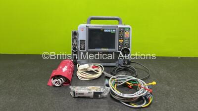 Medtronic Physio-Control Lifepak 15 12-Lead Monitor / Defibrillator *Mfd - 02/04/2020* Ref - 99577-001419, P/N - V15-2-000047, Software Version - 3313494-011 Including Pacer, Auxiliary Power,CO2, SpO2, NIBP, ECG, P1, P2 and Printer Options, 4 and 6 Lead E