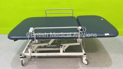 Seers Medical Bariatric Examination Couch with Controller (Powers Up)