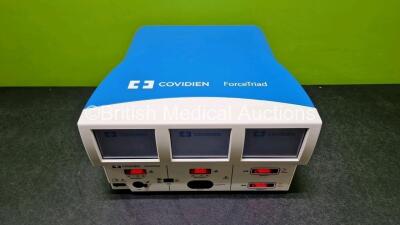 Covidien ForceTriad Electrosurgical / Diathermy Unit Software Version 3.60 (Powers Up) *SN T2G30604EX* - 2