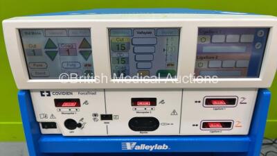 Valleylab ForceTriad Electrosurgical / Diathermy Unit Version 4.00 on Trolley (Powers Up) - 2