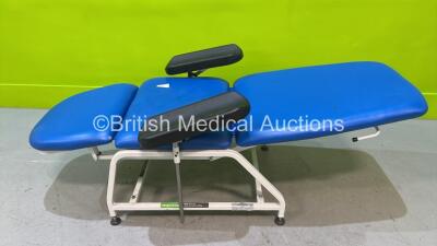 Plinth 3-Section Patient Examination Couch with 2 x Side Rests