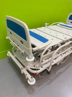 2 x Huntleigh Contura Electric Hospital Beds with Controllers (Both Power Up - 1 x Up/Down Function Not Working) ***STOCK Photo Used*** - 3