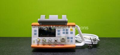 Drager Oxylog 3000 Plus Transport Ventilator Software Version 01.09 *Mfd 2012* Ref 5704811-08 (Powers Up and Missing Dial Casing - See Photo) with Lithium Battery and Hose *SN ASDC-0036*