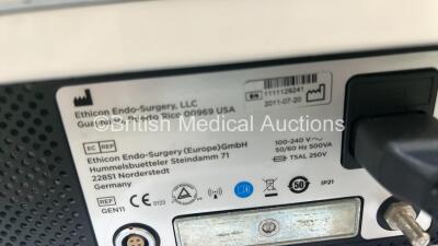 Ethicon Endo-Surgery GEN11 Unit *Mfd 2011* Software Version 2018-1 on Ethicon Cart (Powers Up - Damage to Paint - See Pictures) *S/N 1111129241* - 7