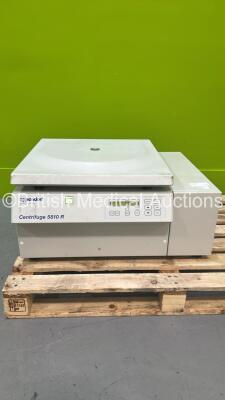 Eppendorf 5810 R Centrifuge (Powers Up) *S/N 5811* ***RAK***