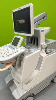 Philips iU22 Flat Screen Ultrasound Scanner on G.0 Cart *S/N B00DGC* **Mfd 10/2010** Software Version 6.0.0.40 with Sony UP-D897 (Powers Up) ***CD069*** - 6