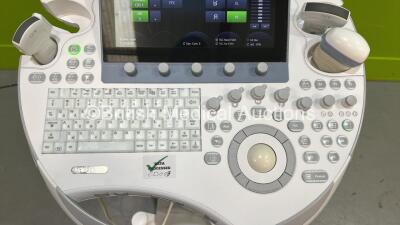 GE Voluson E8 BT20 Flat Screen Ultrasound Scanner *S/N E45782* **Mfd 06/2020** Software Version EC350 (20.0.2.4410) with 4 x Transducers / Probes (IC5-9-D Ref 5492351 *Mfd 2020* / C2-9-D Ref 5405253 *Mfd 2020* / RAB6-D Ref H48681MG *Mfd 2020* and C1-6-D R - 6