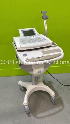 GE MAC3500 ECG Machine on Stand (Powers Up) *S/N SCA09081835PA* ***CD086***