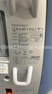 Alcon Infiniti with Ozil Aqualase Vision System/Phacoemulsifier Ref 210-0000-511 Software Release 02.06 with Footswitch (Powers Up) *S/N 0903335701X* **Mfd 2009** - 11