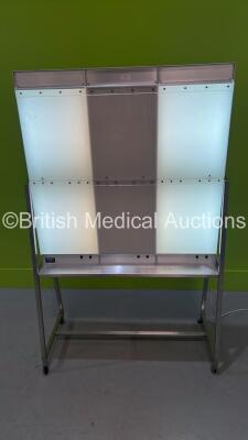 Europa Enstar Mobile X-Ray Light Box (Powers Up - 2 x Missing Switches - See Photo)