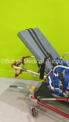 Ferno Falcon Hydraulic Ambulance Stretcher with Mattress (Hydraulics Tested Working) *S/N 003829* - 5