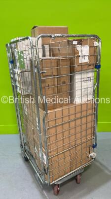 Job Lot of Consumables Including Surgical Gowns, Thermo Sharps Pad Sterile Plastic Backs and Thermo KingFisher deep-well 96 Plates *Cage Not Included*