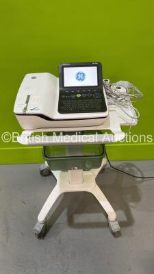 GE MAC 2000 ECG Machine Software Version 1.1 on Stand with 10 Lead ECG Leads (Powers Up) *SMT15244113PA* (S) ***CD104***