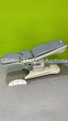 Promotal Model 12634 Examination Table with Controller (Powers Up) *160200149*