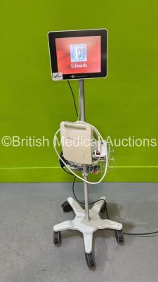 Edwards Lifescience EV1000M Hemodynamic Monitor on Stand (Powers Up) *S/N 818481*