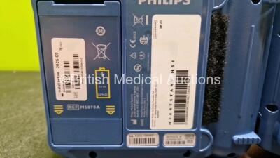 2 x Philips Heartstart HS1 Defibrillators (Both Power Up) In Carry Case with 2 x LiMnO2 M5070A Batteries *Install Before 2026 / 2026* - 5