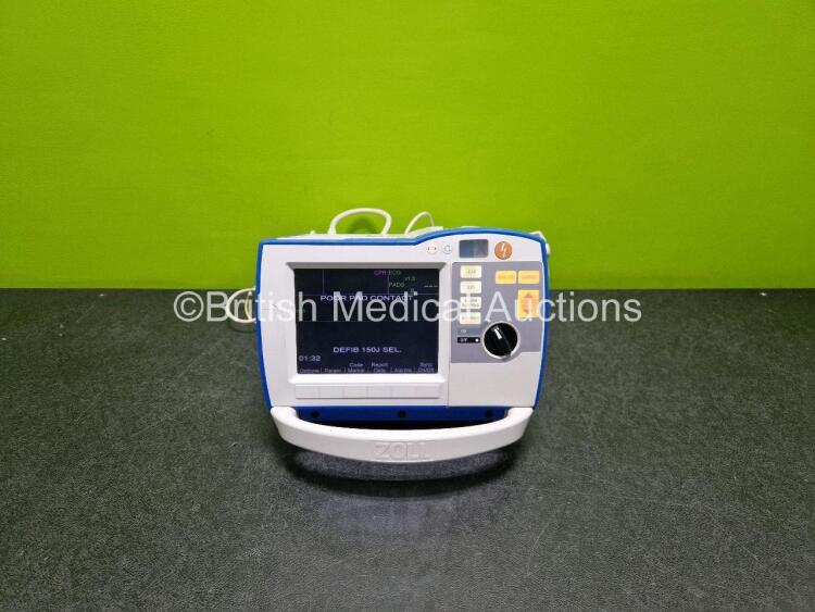 Zoll R Series Plus Defibrillator / Monitor (Powers Up) Including ECG and Printer Options with 1 x Paddle Lead and 3 Lead ECG Lead *SN AF13C027844*