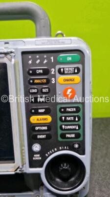 Medtronic Physio-Control Lifepak 15 12-Lead Monitor / Defibrillator *Mfd - 2012* Ref - 99577-000656, P/N - V15-2-001003 Including Pacer, Auxiliary Power, CO2, SPO2, NIBP, ECG and Printer Options (No Power Damaged / Missing Casing, Spares and Repairs) *SN - 2