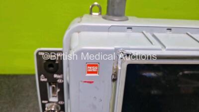 Medtronic Physio-Control Lifepak 15 12-Lead Monitor / Defibrillator *Mfd - 2012* Ref - 99577-000656, P/N - V15-2-001003 Including Pacer, Auxiliary Power, CO2, SPO2, NIBP, ECG and Printer Options (No Power Damaged / Missing Casing, Spares and Repairs) *SN - 6